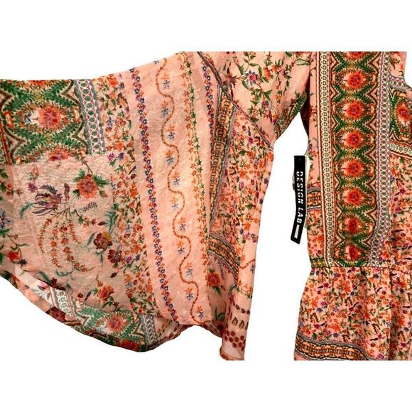 Design Lab Peach Floral Shortie Romper Sz L Lined Long Bell Sleeves Feminine NEW - Picture 4 of 6